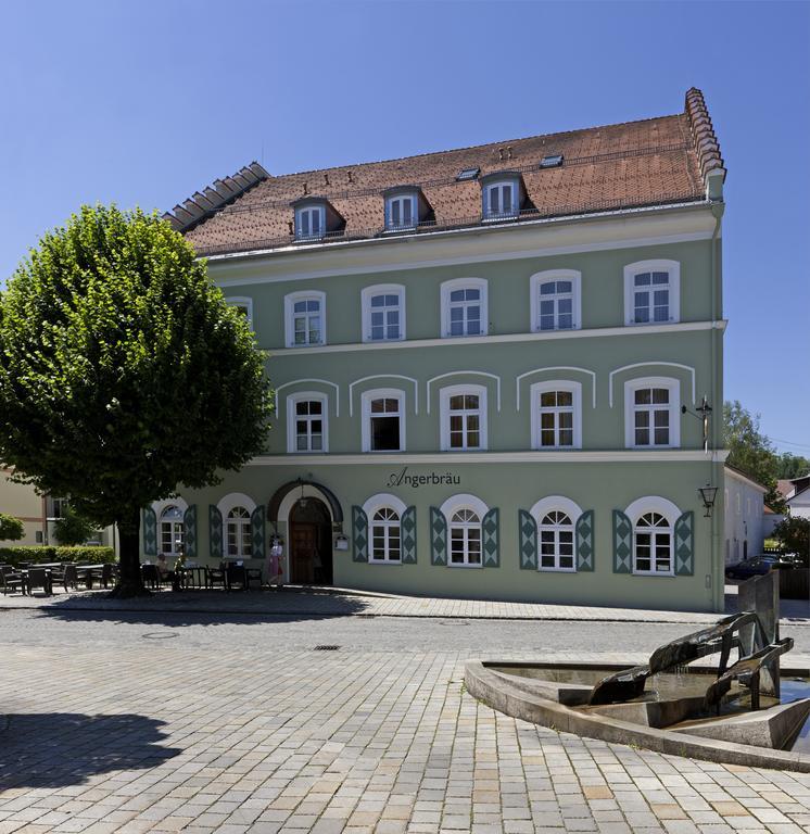 Hotel Angerbraeu มูร์เนา อัม ชตัฟเฟิลเซ ภายนอก รูปภาพ