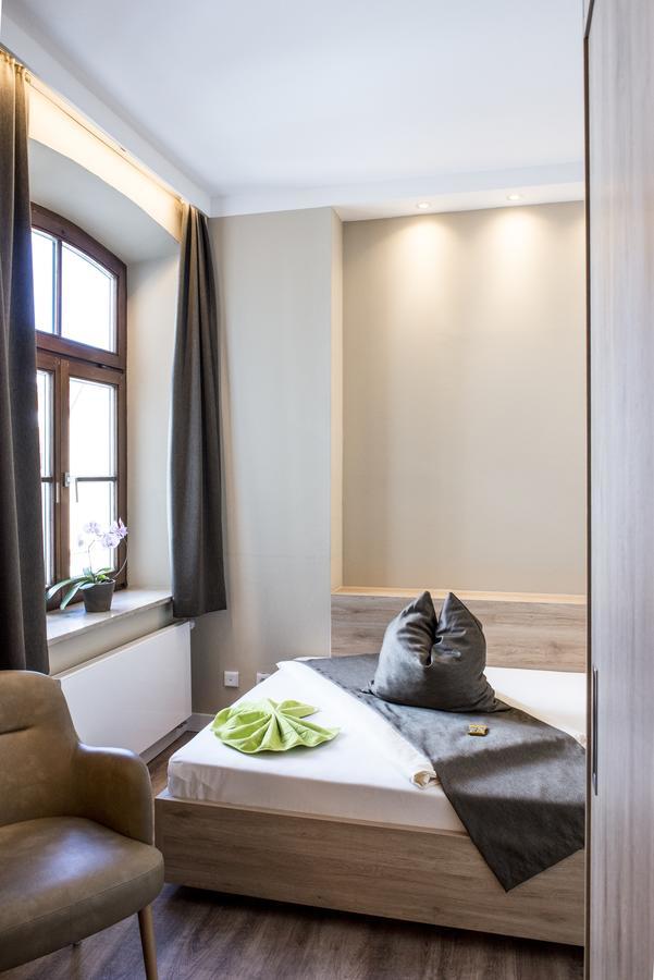 Hotel Angerbraeu มูร์เนา อัม ชตัฟเฟิลเซ ภายนอก รูปภาพ