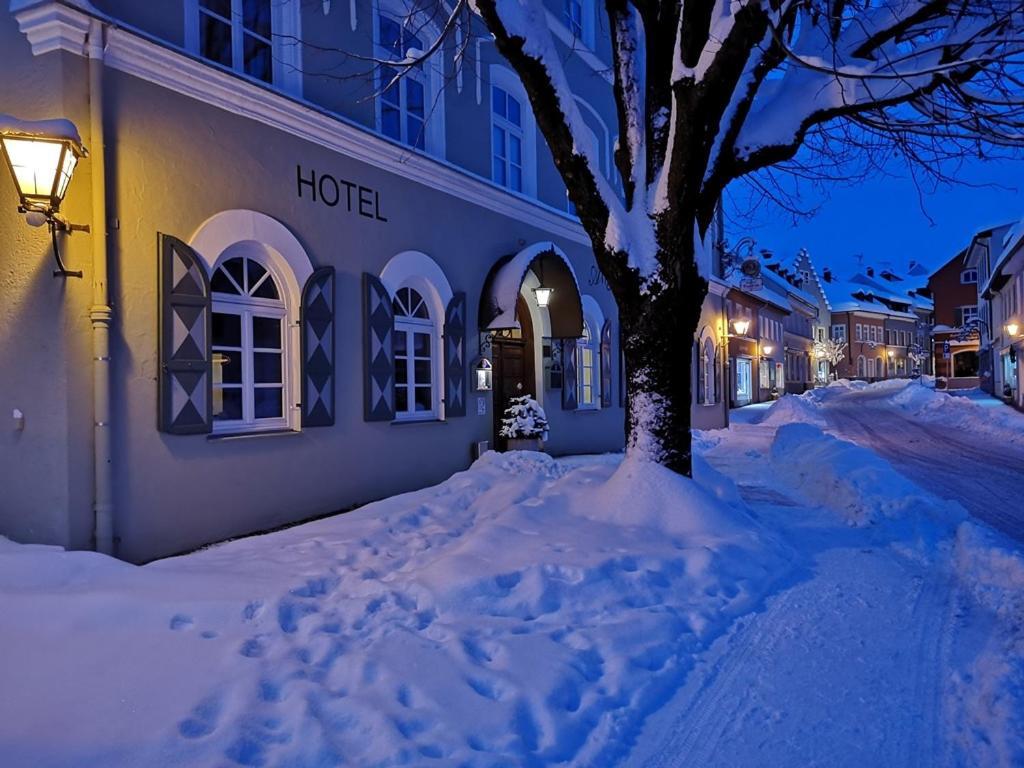 Hotel Angerbraeu มูร์เนา อัม ชตัฟเฟิลเซ ภายนอก รูปภาพ